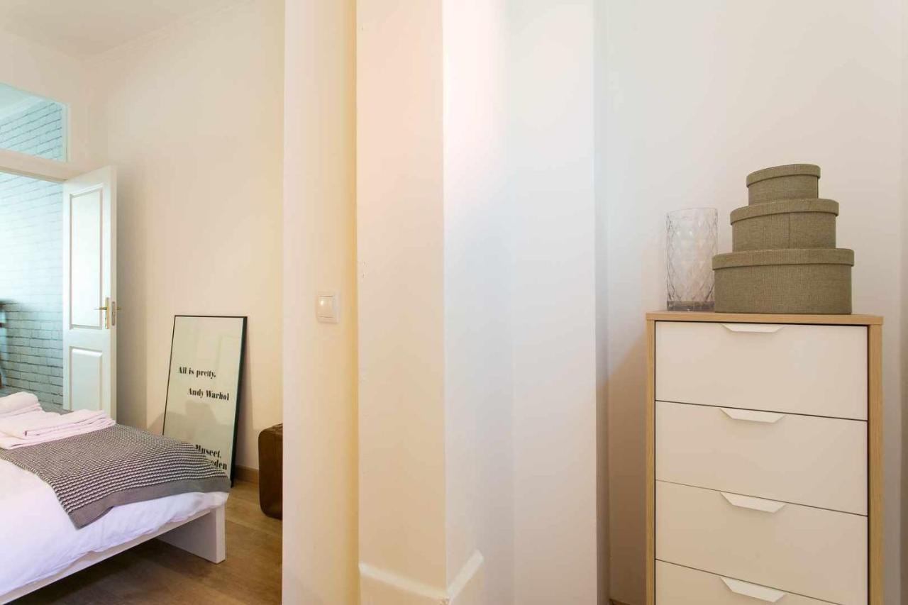 Charming Lisbon Home With Terrace St Amaro Экстерьер фото